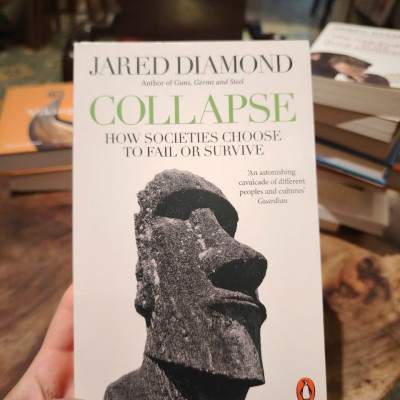 Sách - Collapse: How Societies Choose to Fail or Survive by Jared Diamond - History/ Nonfiction /Science in English