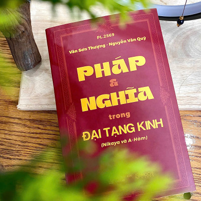 Sách - Pháp và nghĩa trong Đại Tạng Kinh