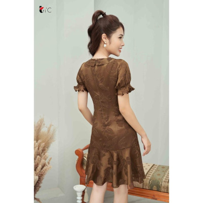 Đầm suông cổ sen đính ngọc, hoa chìm , gấy bèo Tri