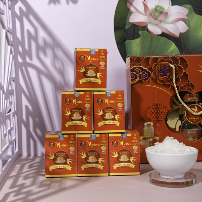 Yến Sào Chưng Đường Phèn Nhân Việt 30% Yến 70ml/Hũ