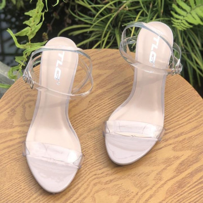 Sandal cao gót hot trend trẻ trung năng động 21338