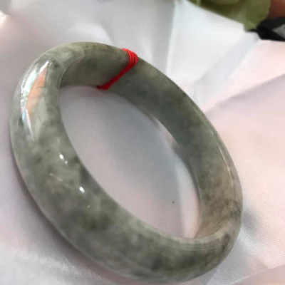 VÒNG CẨM THẠCH NAM BẢN HẸ ĐẬU 62MM MỚI ĐÁ THIÊN NHIÊN MÀU XÁM BÔNG NAM 72KG ĐẾN 88KG ĐEO