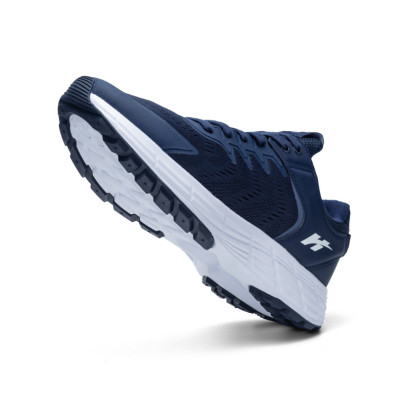 Giày thể thao Biti