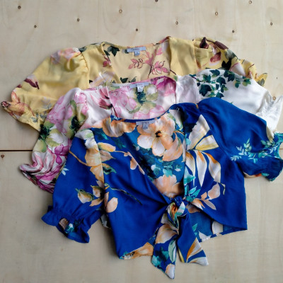 Áo croptop đi biển, resort, du lịch (có 3 màu)