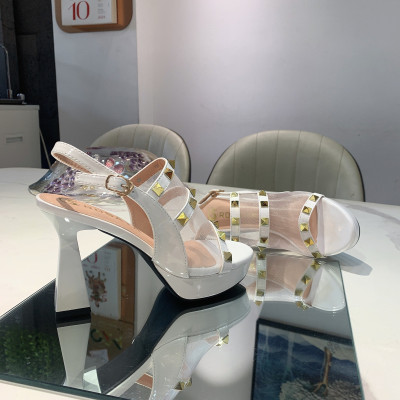 Sandal cao gót nữ đinh tán phối lưới ROSATA RO626 - 9p - Đen, Trắng - HÀNG VIỆT NAM - BKSTORE