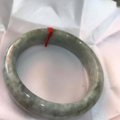 VÒNG CẨM THẠCH NAM BẢN HẸ ĐẬU 62MM MỚI ĐÁ THIÊN NHIÊN MÀU XÁM BÔNG NAM 72KG ĐẾN 88KG ĐEO