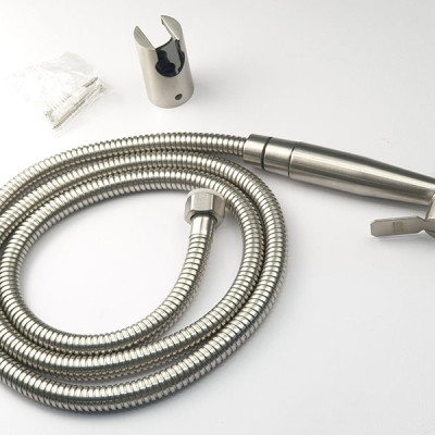 Bộ vòi xịt vệ sinh Inox SUS 304 Eurolife EL-X04 (Trắng vàng)