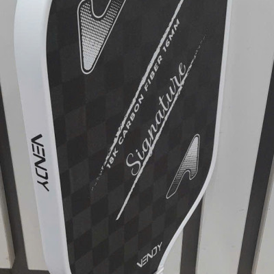 Vợt Tập Pickleball VENDY Signature 18K Carbon Fiber 16mm - Hàng Chính Hãng (1 Cái)