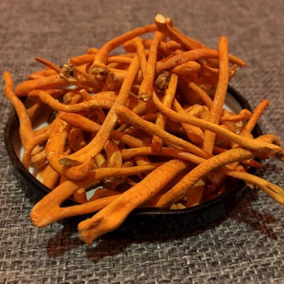 Đông trùng hạ thảo, mật ong rừng Phúc Khang 300g - Hũ thủy tinh cao cấp - Công nghệ sấy thăng hoa - Chống lão hóa, phòng ngừa ung thư, tim mạch, bồi bổ cơ thể - Quà tặng bảo vệ sức khỏe người thân