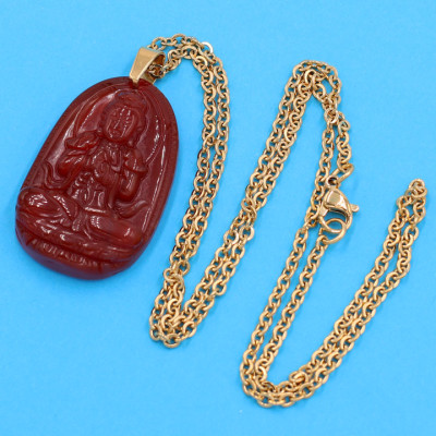 Dây chuyền phật Đại Nhật Như Lai - thạch anh đỏ 3.6cm DIVTOB5 - dây inox - tuổi Mùi, Thân