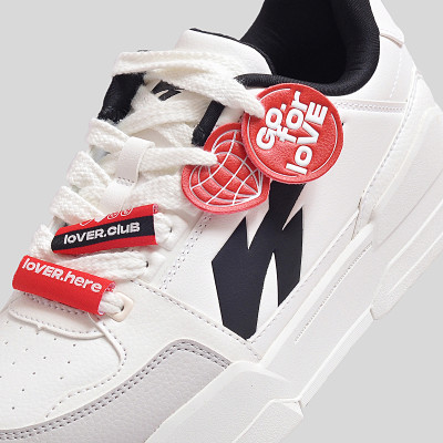 Giày Thể Thao Nữ Biti