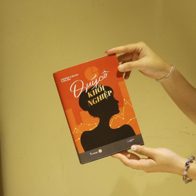 Sách - Quý Cô Khởi Nghiệp - AZ Việt Nam