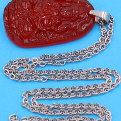 Vòng cổ phật Thiên Thủ Thiên Nhãn - thạch anh đỏ 3.6cm DITTOB8 - dây inox bạc - kèm hộp nhung - tuổi Tý