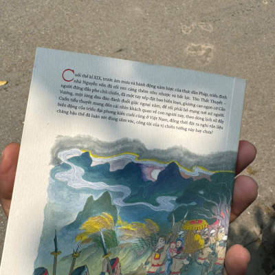 NGÀN NĂM SỬ VIỆT - NHÀ NGUYỄN - CHIẾN TƯỚNG TÔN THẤT THUYẾT – Lê Minh Quốc – NXB Kim Đồng