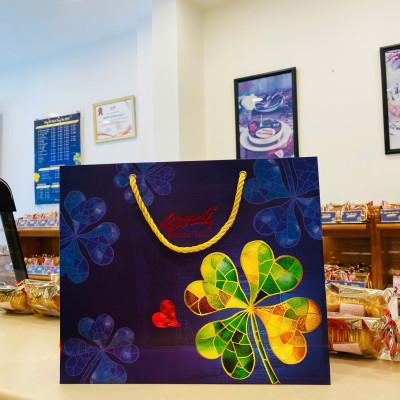 Hộp 4 Bánh Trung Thu Givral Tâm Giao 5 (250gr)