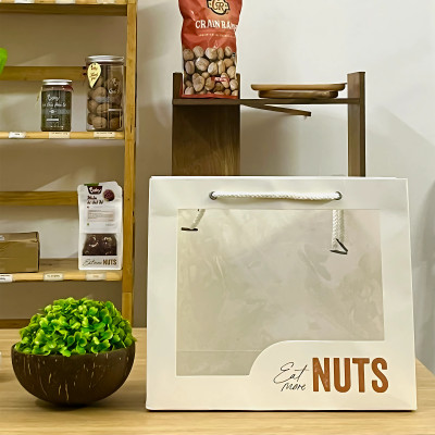 Quà Tặng Oaky - Combo Hạt Dinh Dưỡng Cao Cấp Hạnh Nhân, Hạt Macca, Nho Khô - Tặng Túi Giấy Sang Trọng