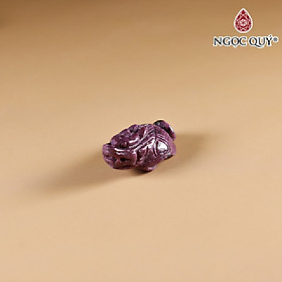 Mặt dây chuyn kim quy đá Ruby Nam Phi 18x29mm mệnh hỏa, thổ - Ngọc Quý Gemstones