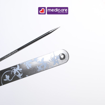 Cây Nặn Mụn MUST 6225 2 cái