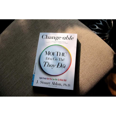 Mọi thứ đều có thể thay đổi + Khi mọi điểm tựa đều mất - Bản Quyền