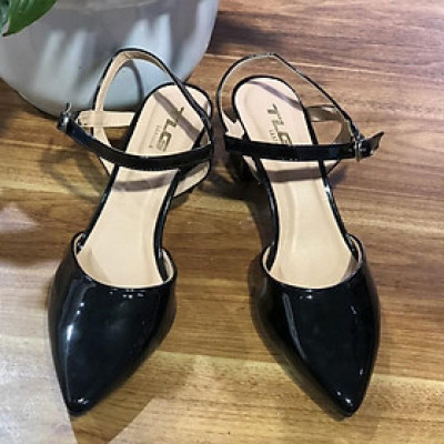 Sandal bít mũi hot trend  trẻ trung năng động 21278