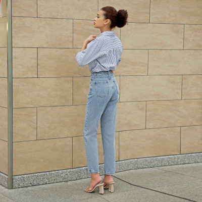 Quần Mom Jeans Lưng Cao Màu Classic Blue Aaa Jeans