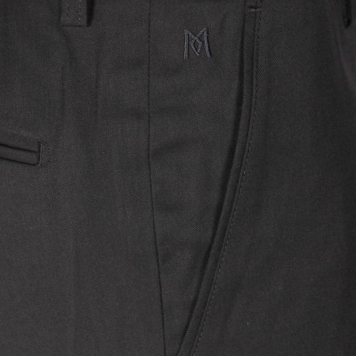 Quần tây nam không ply ống đứng Khatoco Q1M478R0-CNMA026-2611-0-ĐEN