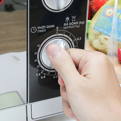 Lò Vi Sóng Có Nướng Sharp R-G302VN-S - 23 Lít - Hàng chính hãng